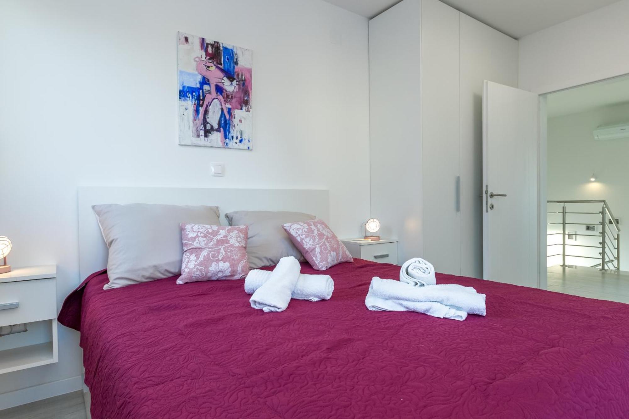Apartments Tomana Новаля Стая снимка