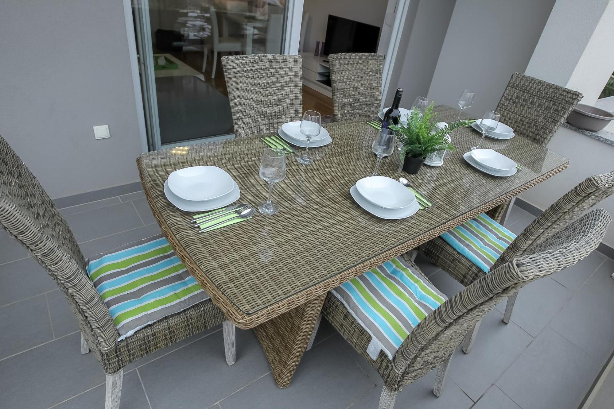 Apartments Tomana Новаля Стая снимка