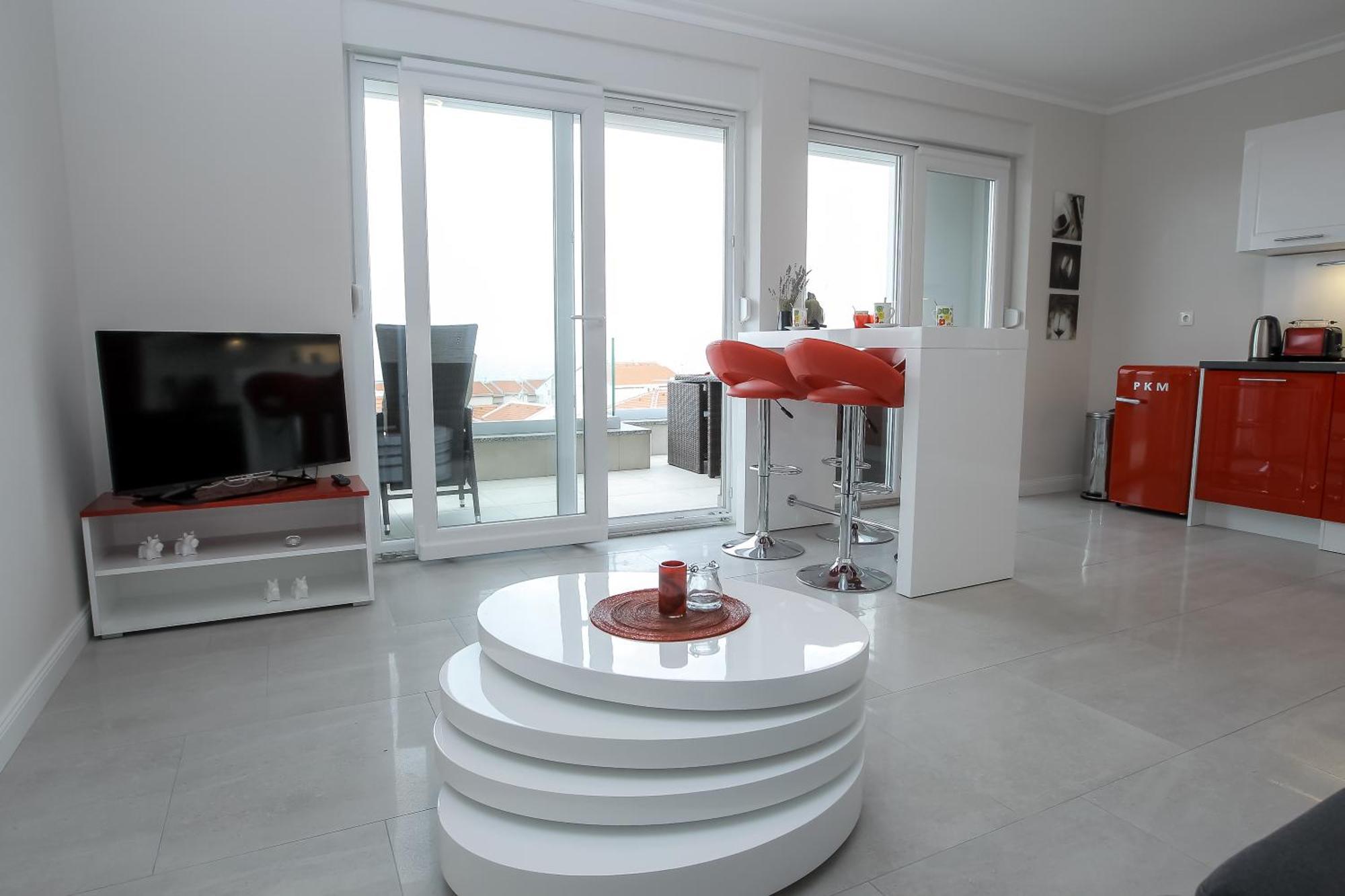 Apartments Tomana Новаля Стая снимка